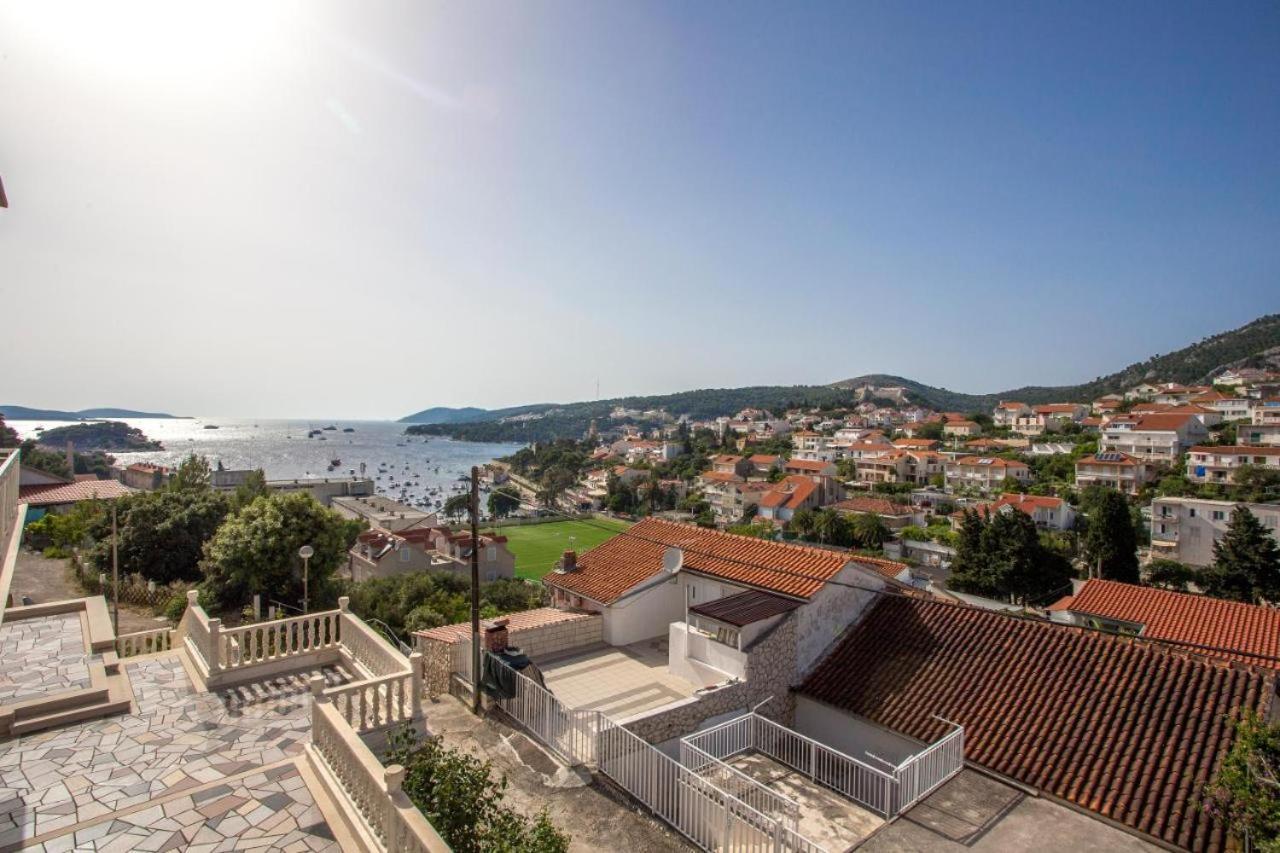 Apartment Sunny Elza 2 Đảo Hvar Ngoại thất bức ảnh