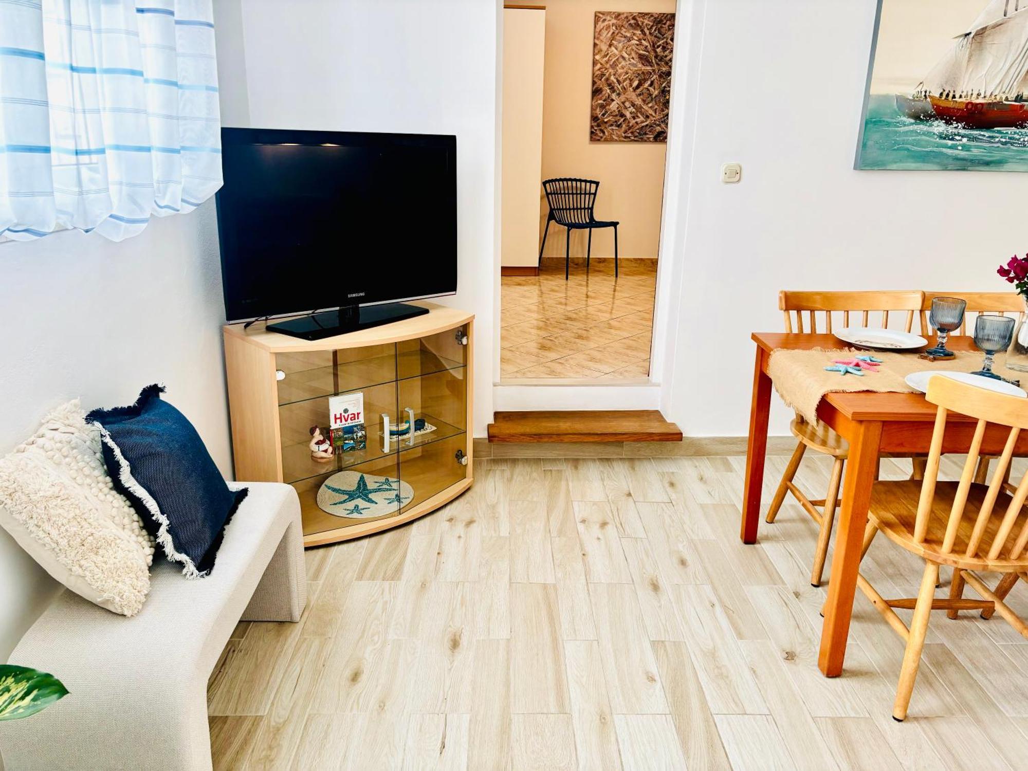 Apartment Sunny Elza 2 Đảo Hvar Ngoại thất bức ảnh