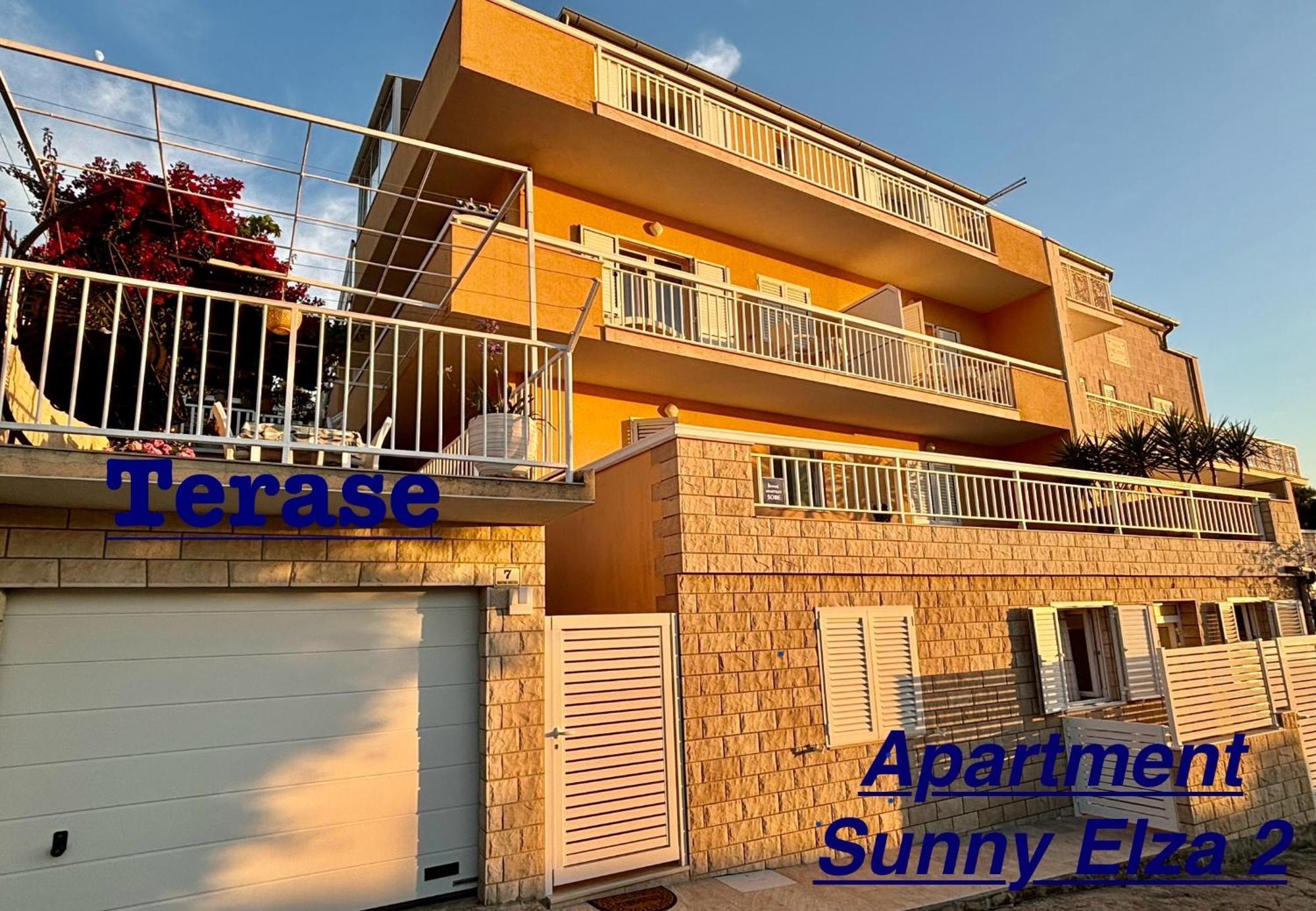 Apartment Sunny Elza 2 Đảo Hvar Ngoại thất bức ảnh