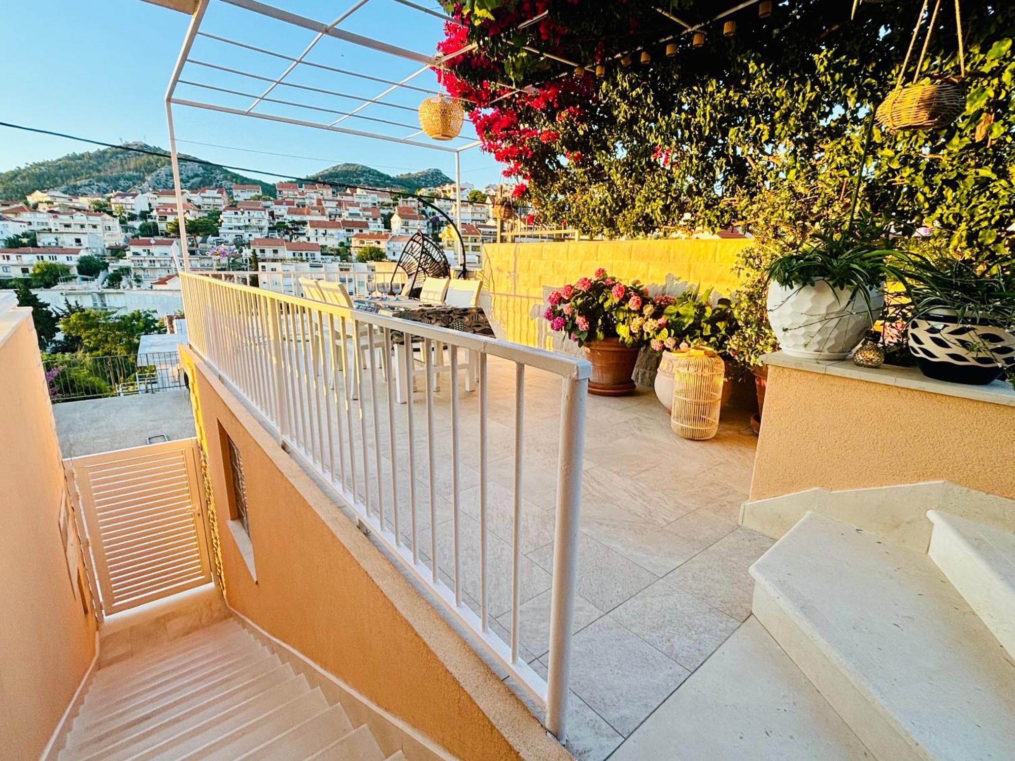 Apartment Sunny Elza 2 Đảo Hvar Ngoại thất bức ảnh